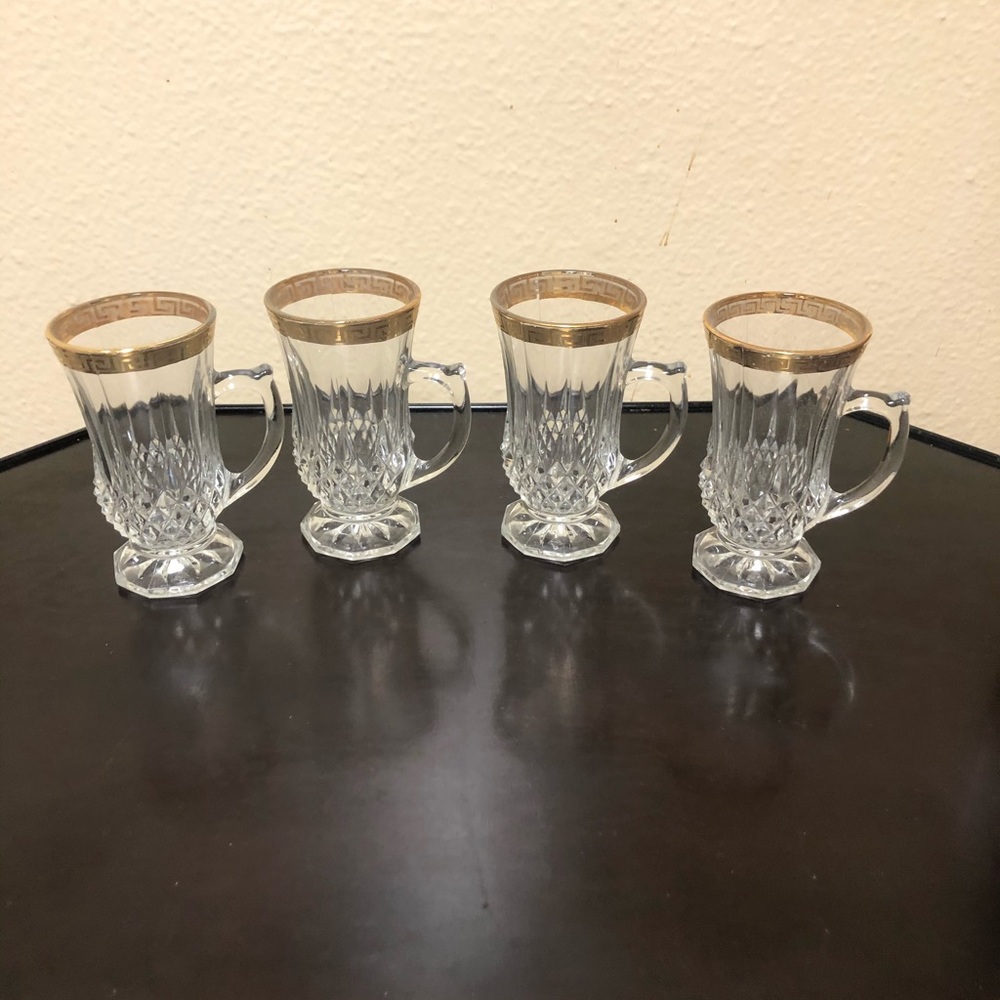 NEVER BEEN USED Set of 4 Drinkware. Tea Glass.